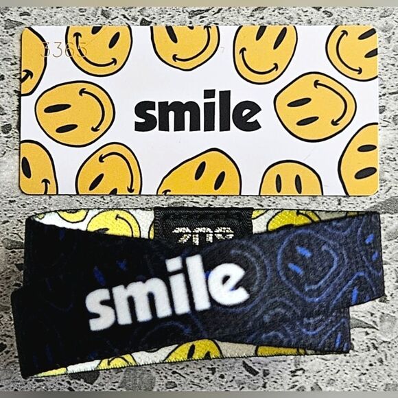 ZOX "SMILE" #1712 New Medium Sold Out Collectible Reversible Double Wristband - Picture 5 of 6